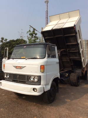 HINO KM 310 ดั๊ม เครื่อง 110 แรง เครื่องดี ยางดี ครัทซีสวย ขาย 250,000 บาท ศุภากร 081-1903107, 081-4252943