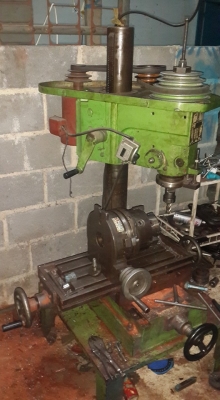 มิลลิ่งตั่งโต๊ะ สภาพใช้งานอยู่ 28000 บาท 0814583376 เอก ปทุม