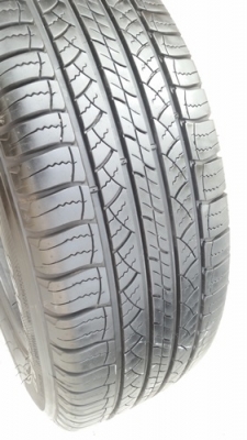 ขายยาง225/65/17 ปี 14 MICHERLIN LATITUDE 4 เส้น ขายยาง225/65/17 ปี 14 MICHERLIN LATITUDE 4 เส้น
