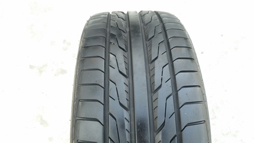 ขายยาง205/40/17 ปี 13 TOYO DRB 2 เส้น