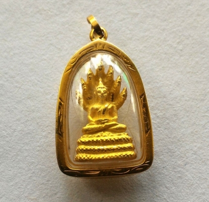 พระนาคปรกทองพ่นทราย กรอบทองคำแท้ งานยุคเก่า เหมาะเสริมดวงคนวันเสาร์ สายพญานาค งามมากๆ ราคาเบาๆ