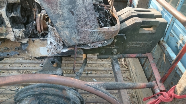 15,000 บาท มารับไปเลยครับ ขายรถไฟไหม้ คูโบต้า B21 แรง 2เพลา 15,000 บาท มารับไปเลยครับ ขายรถไฟไหม้ คูโบต้า B21 แรง 2เพลา