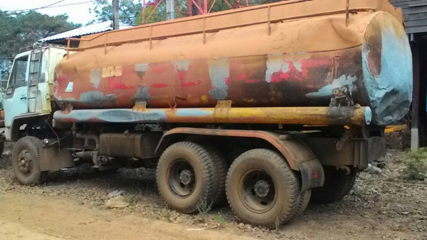 ขาย รถน้ำ 10 ล้อ 2 เพลา ISUZU ROCKY 240 คัสซีสวยตลอดเส้น เครื่อง 6SD1 240 แรงม้า ปั้มน้ำครบ มีสโลว์กลาง ทะเบียนครบพร้อมโอน