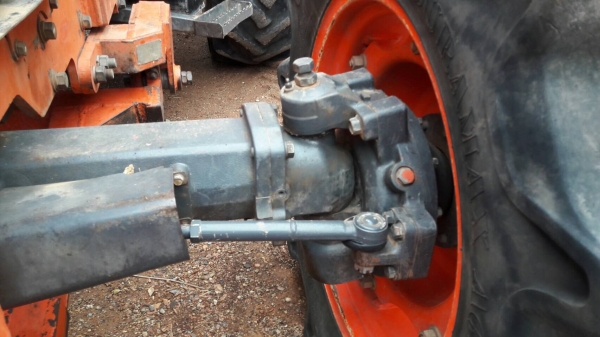 ขาย รถไถ KUBOTA M9540 ปี 52 สภาพสวยพร้อมใช้งาน เอกสารเล่มทะเบียนครบ อุปกรณ์มีผานดันหน้า และผาน 3 ราคาคุยกันได้ครับ ขาย รถไถ KUBOTA M9540 ปี 52 สภาพสวยพร้อมใช้งาน เอกสารเล่มทะเบียนครบ อุปกรณ์มีผานดันหน้า และผาน 3 ราคาคุยกันได้ครับ