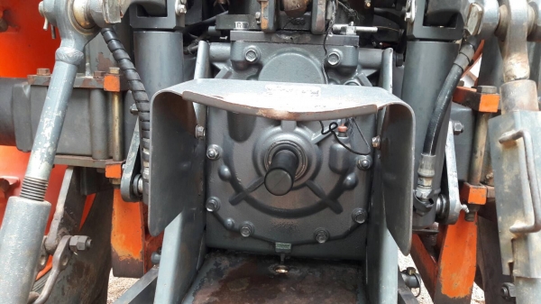 ขาย รถไถ KUBOTA M9540 ปี 52 สภาพสวยพร้อมใช้งาน เอกสารเล่มทะเบียนครบ อุปกรณ์มีผานดันหน้า และผาน 3 ราคาคุยกันได้ครับ ขาย รถไถ KUBOTA M9540 ปี 52 สภาพสวยพร้อมใช้งาน เอกสารเล่มทะเบียนครบ อุปกรณ์มีผานดันหน้า และผาน 3 ราคาคุยกันได้ครับ