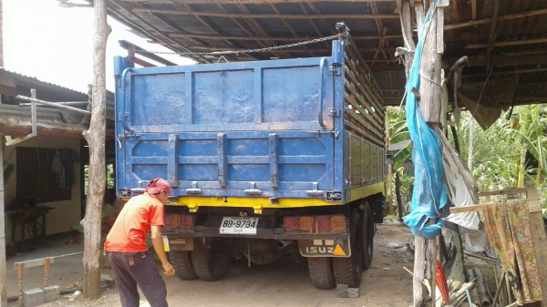 ขาย 10 ล้อ หัวยาวดั้ม ช่วงล่างใหญ่จัมโบ้ คัสซีสวยตลอดเส้น เครื่อง EH700 168 แรงม้า สโลว์กลาง พวงมาลัยพาวเวอร์ ทะเบียนพร้อมโอน