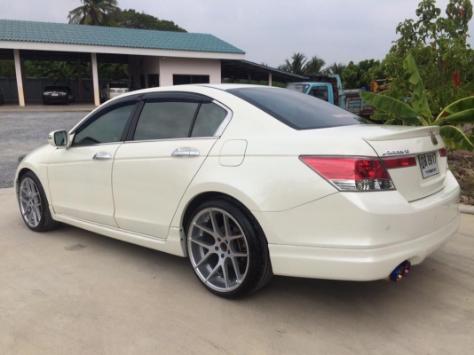ขาย Accord G8 2.0 ปี2010 สีขาวมุข AIRBAG 4ใบ รถสวยพร้อมใช้ ขายพร้อมอะไหล่ รถเดิมๆสภาพสวย ภายในสะอาด รถเช็คศูนย์ตลอด  อะไหล่พอใช้ได้ทำไปก็แสนกว่าแล้ว