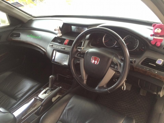 ขาย Accord G8 2.0 ปี2010 สีขาวมุข AIRBAG 4ใบ รถสวยพร้อมใช้ ขายพร้อมอะไหล่ รถเดิมๆสภาพสวย ภายในสะอาด รถเช็คศูนย์ตลอด  อะไหล่พอใช้ได้ทำไปก็แสนกว่าแล้ว