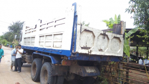 FN527MAเครื่อง6D16เครื่องดีคัชชีสวยยาง60/: FN527MAเครื่อง6D16เครื่องดีคัชชีสวยยาง60/: