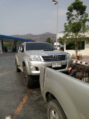 บริการ รถยก (ด่วน 24 ชม)