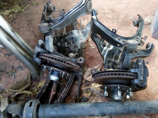 ขายอะไหล่ ดี แม็ก หลายรายการครับ