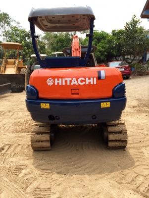 HITACHI  EX-35 ขนาดPC-35 <คอลโทนสั้นปั๊มนิ้ว มีลายแย๊ก>รถเก่านอกแท้มีเอกสาร☎️ติดต่อ 085-5632278