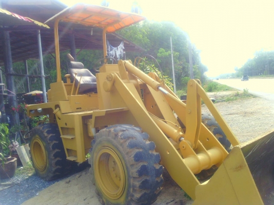 ขายรถตักล้อยาง KOMATSU 507 ราคา 430000