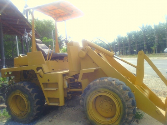 ขายรถตักล้อยาง KOMATSU 507 ราคา 430000