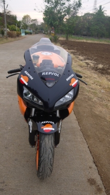 CBR 1000RR ปี05 CBR 1000RR ปี05