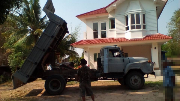 **229,000 บ.ต่อรอง/// 6ล้อดั้มดิน ISUZU TX-165แรง หัวยาว เครื่อง 6BD1 เกียร์ สโลวกลาง เฟืองท้ายFUSO คัสซีดี หัวเก๋งดี แอร์มีระบบ พ.พาวเวอร์ เบรคลม กระบะดั้ม3.80ม.ยิงหลัง ยาง9/20 พร้อมลุย เอกสารเล่มฯ ครบล ภาษีเต็ม **ขาย ISUZU TX-165 6ล้อหัวยาวดั้มดิน6ตัน เ **229,000 บ.ต่อรอง/// 6ล้อดั้มดิน ISUZU TX-165แรง หัวยาว เครื่อง 6BD1 เกียร์ สโลวกลาง เฟืองท้ายFUSO คัสซีดี หัวเก๋งดี แอร์มีระบบ พ.พาวเวอร์ เบรคลม กระบะดั้ม3.80ม.ยิงหลัง ยาง9/20 พร้อมลุย เอกสารเล่มฯ ครบล ภาษีเต็ม **ขาย ISUZU TX-165 6ล้อหัวยาวดั้มดิน6ตัน เ