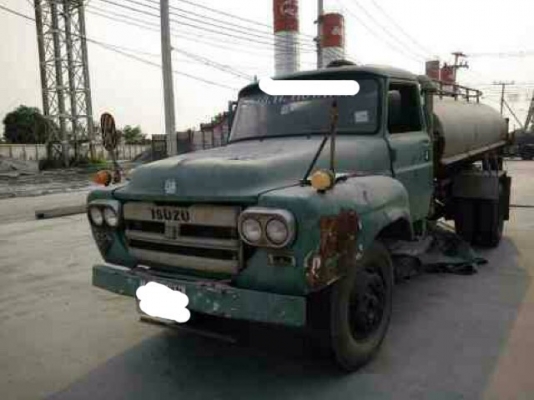 ขาย 6 ล้อน้ำ ISUZU หัวยาว สภาพสวยพร้อมใช้ ติดต่อได้ที่คุณ อ๊อฟ พิจิตร 086-737-9991 ขาย 6 ล้อน้ำ ISUZU หัวยาว สภาพสวยพร้อมใช้ ติดต่อได้ที่คุณ อ๊อฟ พิจิตร 086-737-9991