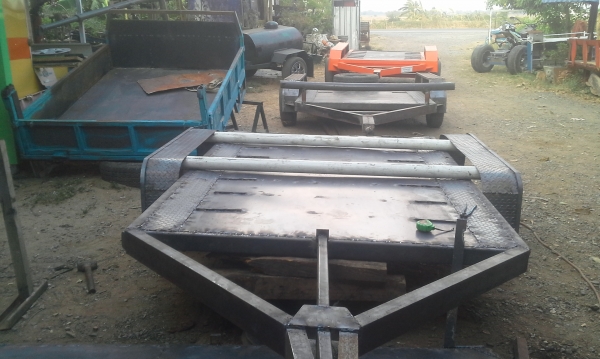 ขายเทเลอร์ เคลื่อนย้ายจักรกลหนัก ขายเทเลอร์ เคลื่อนย้ายจักรกลหนัก