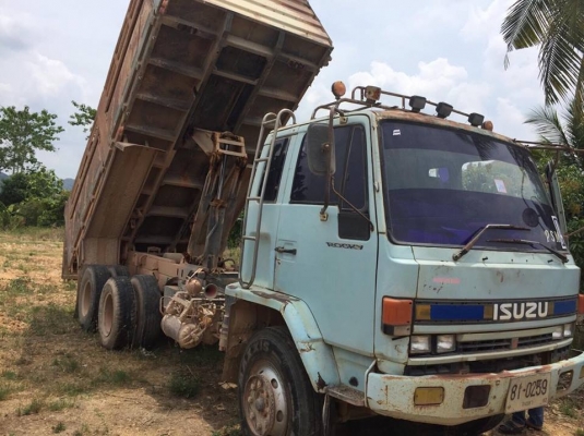10 ล้อดั้ม 2 เพลา 195 แรง ISUZU FVZ32MZP-3002838 ปี 38 รถเดิม สีเดิม ห้างแท้ เล่มพร้อม