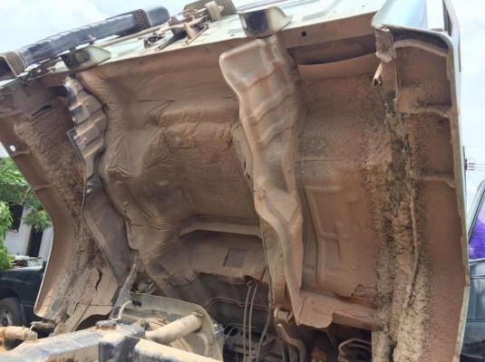 10 ล้อดั้ม 2 เพลา 195 แรง ISUZU FVZ32MZP-3002838 ปี 38 รถเดิม สีเดิม ห้างแท้ เล่มพร้อม