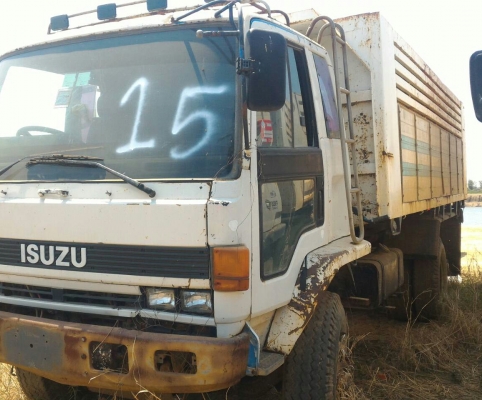 สิบล้อ อีซูซุ ร็อค FXZ13NFY วางเครือง 6SD1-270โบว์อินเตอร์ เกียร์อีตั้น ดั้มกะบะมีเนียม มีระบบลากจูง สภาพใช้งานได้ปกติ หมดงานวิ่งเลยจอด ทะเบียนพร้อมโอน สิบล้อ อีซูซุ ร็อค FXZ13NFY วางเครือง 6SD1-270โบว์อินเตอร์ เกียร์อีตั้น ดั้มกะบะมีเนียม มีระบบลากจูง สภาพใช้งานได้ปกติ หมดงานวิ่งเลยจอด ทะเบียนพร้อมโอน