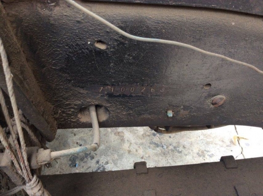 รถ 6 ล้อ ISUZU NPR เครื่อง 4BD1 115 แรง (ขายเฉพาะหัวครัชซี)