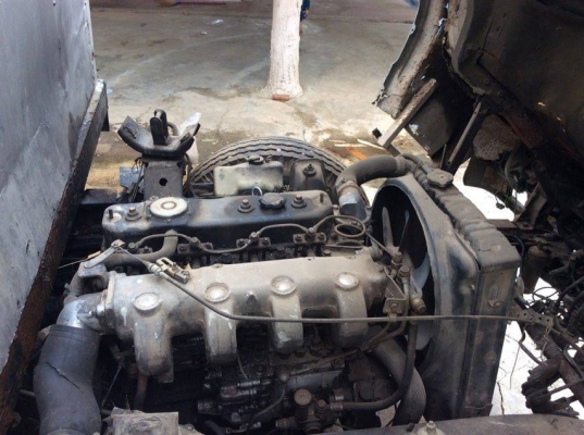 รถ 6 ล้อ ISUZU NPR เครื่อง 4BD1 115 แรง (ขายเฉพาะหัวครัชซี)