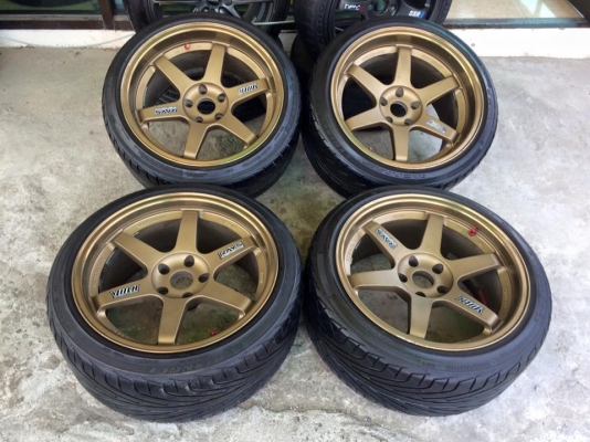 สายซิ่งกระบะ‬(มือ2)TE37 งาน&lrm;Etonยอดฮิด‬ ขอบ18" ใส่5รู114  น9.5",ล10.5"ยางปี15 ดอกเพียบ น235/40+ล265/35  ‪#&lrm;ยกชุด4ล้อ‬ 14,500.฿ ( *สีเดิม มีดุ่งนิดๆหลัง1วง ล้อ ใช้งานได้ปกติ ไม่มีปัญหา ใส่ไป4-5เดือน)