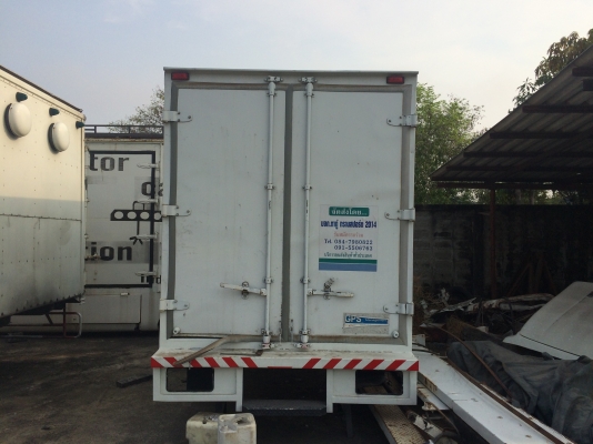 ตู้ isuzu NLR 4ล้อ พื้นสแตนเลส ติดต่อ 087-0969823,090-9919333