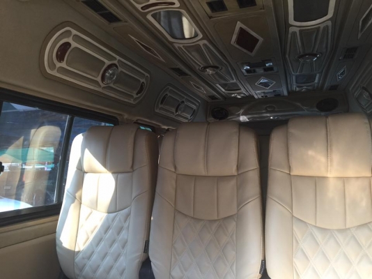 โทร 0922726669 ตันหยงเบสท์รถตู้ฝั่งธน COMMUTER ปี 2008 ดีเซลล์ แต่งวีไอพี แอร์บัส เบาะหนัง 4 แถว ราคา 769,000 บาท