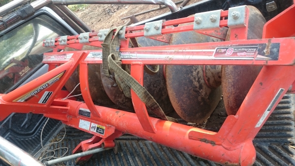 ขายผาน 6*24 ช้าง ใหม่ๆ เดิมๆ ใส่ 45-47-49-50 เหมือนของใหม่ ใช้ได้ไม่กี่ไร่ คนซื้อใช้ไม่ผิดหวังครับ