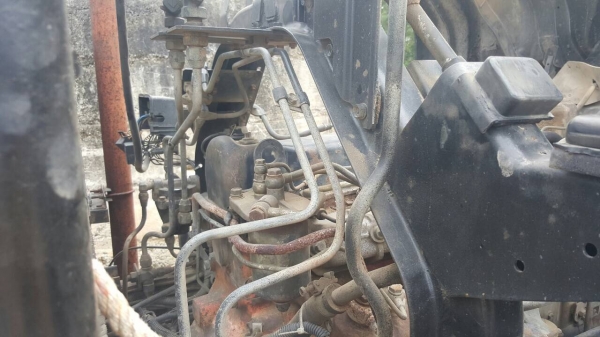 10ล้อหัวลากแท้..240แรง isuzu FXZ23KFRปี2538 สภาพดี เก็บสีแล้ว สวย..