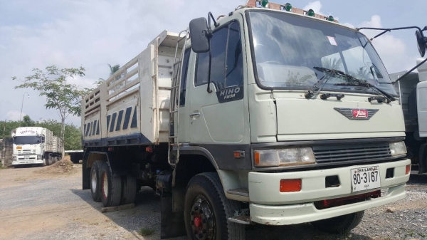 10ล้อดั้ม2เพลา240แรง Hino FM3MNLD ปี42 จกไฟฟ้า เล่มพร้อม