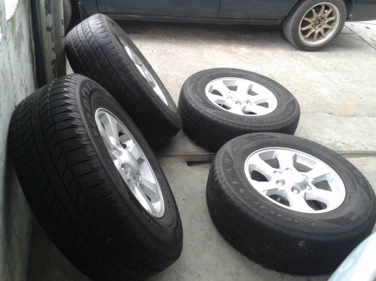 ขอบ16นิ้ว6รู อีสุ พร้อมยาง สวยๆ 4 ล้อ ราคา 7900 บาท ขอบ16นิ้ว6รู อีสุ พร้อมยาง สวยๆ 4 ล้อ ราคา 7900 บาท