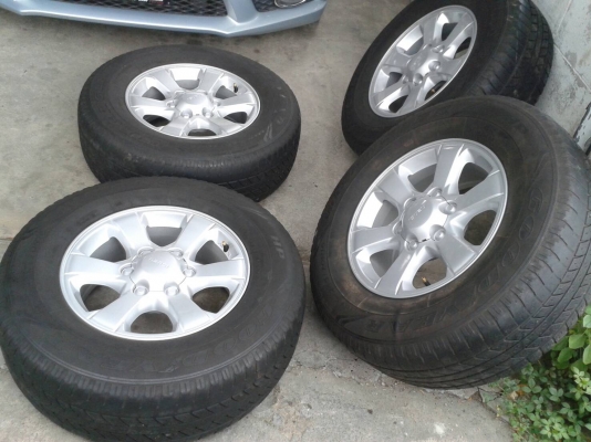 ขอบ16นิ้ว6รู อีสุ พร้อมยาง สวยๆ 4 ล้อ ราคา 7900 บาท ขอบ16นิ้ว6รู อีสุ พร้อมยาง สวยๆ 4 ล้อ ราคา 7900 บาท