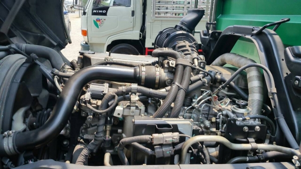 ขาย 6 ล้อ