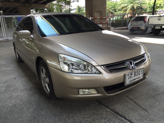Honda Accord 2.4EL ปี 2003 ท็อปสุด เดิมทั้งคันไม่เคยเชียวชน แก๊ซหัวฉีด LPG เอกสารพร้อมโอน