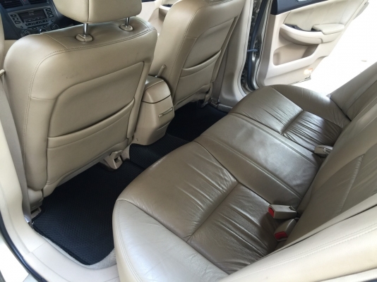 Honda Accord 2.4EL ปี 2003 ท็อปสุด เดิมทั้งคันไม่เคยเชียวชน แก๊ซหัวฉีด LPG เอกสารพร้อมโอน