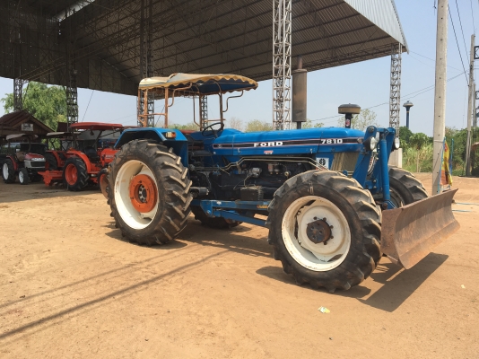 ขายรถไถฟร์อด7810สองเพลามีไบมีดชีและผาน6หลัง ราคา650000บาท พร้อมใช้งานสายๆครับสนใจ โทร0813655997 อำพร พาเจริญ ต วังบัว อ คลองขลุง จ กำแพงเพชร