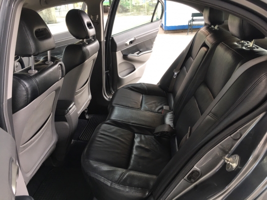 Honda Civic 1.8S ปี 2010 รถมือเดียวสภาพป้ายแดง ไม่เคยชนไม่เคยติดแก๊ซ อุปกรณ์ครบเอกสารพร้อมโอน Honda Civic 1.8S ปี 2010 รถมือเดียวสภาพป้ายแดง ไม่เคยชนไม่เคยติดแก๊ซ อุปกรณ์ครบเอกสารพร้อมโอน