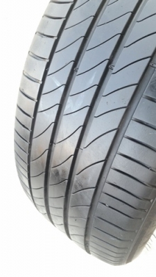 ขายยาง215/55/17 ปี 1114 MICHERLIN 3ST   2 เส้น