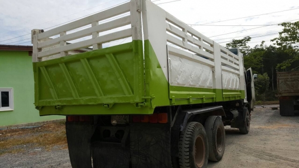 10ล้อดั้มhino FM1JNLD 260แรง ปี48 รถสภาพดีสวย