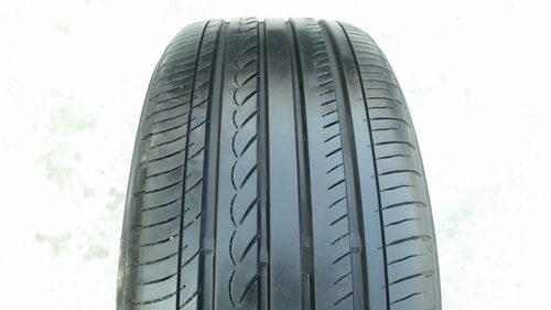 ขายยาง225/50/17 ปี 3913 YOKOHAMA ADVAN 2 เส้น