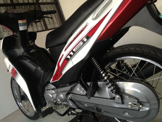 Spark115i สต๊าดมือ สภาพเดิม วิ่ง5000 ปลายปี56 (ของแถม 4 รายการ) Spark115i สต๊าดมือ สภาพเดิม วิ่ง5000 ปลายปี56 (ของแถม 4 รายการ)