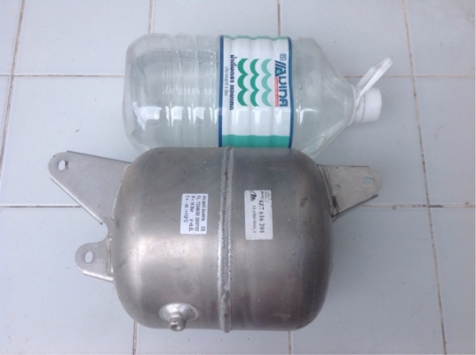 ถังลม อะลูมิเนียม เก่าญี่ปุ่น