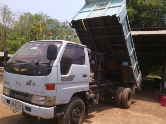 หกล้อ ฮีโน่ DUTRO136ปี44 ดั้มสามมิต สภาพดีเดิมสวยพร้อมใช้งาน ทะเบียนพร้อมโอน หกล้อ ฮีโน่ DUTRO136ปี44 ดั้มสามมิต สภาพดีเดิมสวยพร้อมใช้งาน ทะเบียนพร้อมโอน