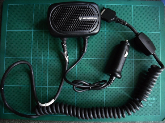 Motorola SYN8597A CAR CHARGER AND SPEAKER Made in USA