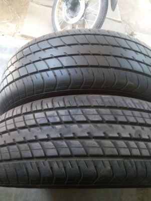 185/60R15 DUNLOP SP SPORT 2030 มี 2 เส้น  tel.081-4273941 ไอดีไลน์ 0814273941
