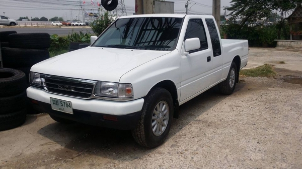 ขาย  TFR ปี95  สีสวยไม่ต้องเก็บแอร์หนาว  รถไม่ผุ พร้อมใช้ได้เลย