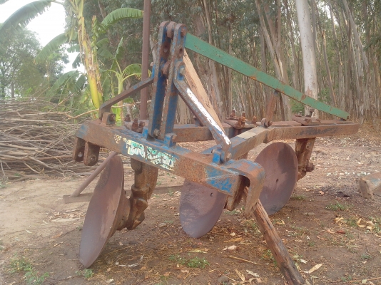 ผานสามโคลงสี่TTใบ26นิ้วขายตามสภาพ